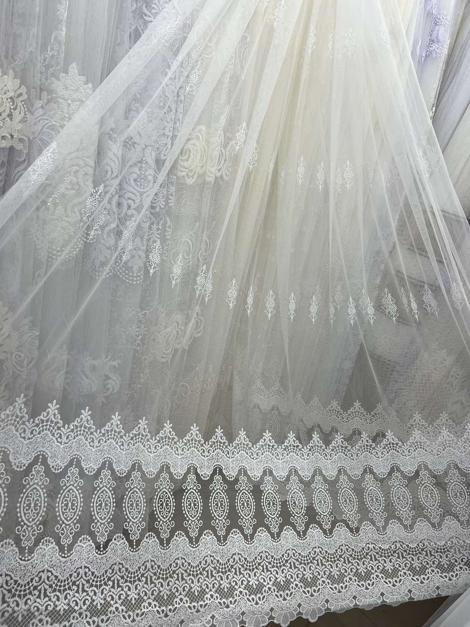 Грек-сітка з вишивкою по низу No12372 у спальню, дитячу Молочний