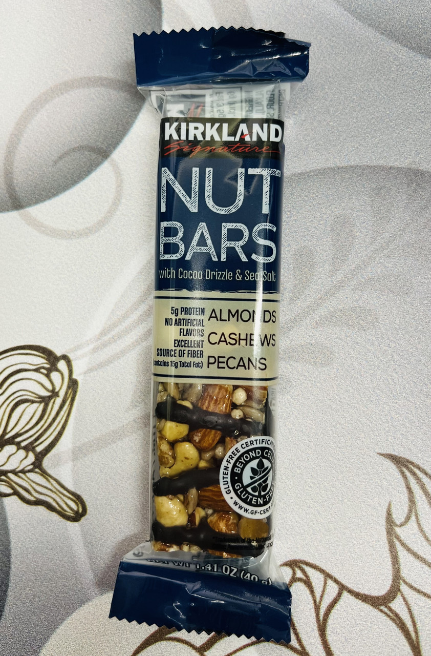 Горіховий батончик Kirkland Nut Bar