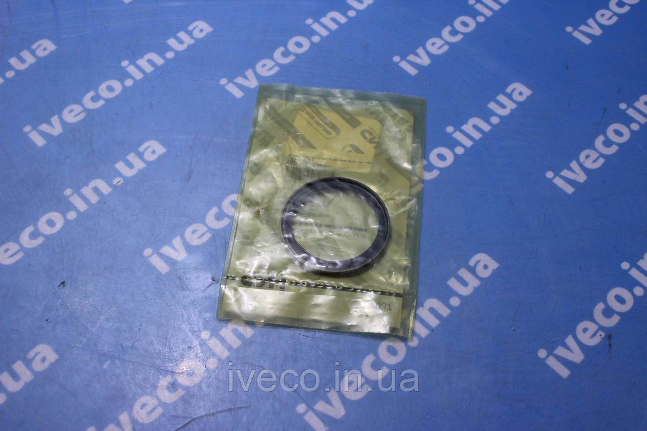 Сальник шкворня Iveco EuroTrakker Iveco Trakker тільки для 8х8 6х6 4х4 2476049