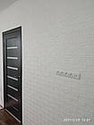 Самоклеючі шпалери Декоративна 3D панель ПВХ Біла цегла матова 700*770*5 мм, фото 10