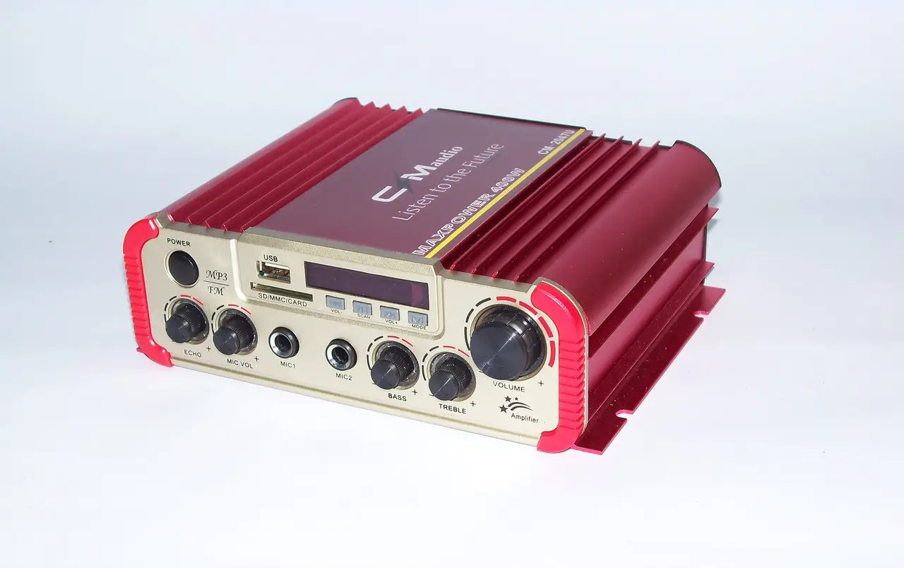 CMaudio CM-2047U Підсилювач c Karaoke MAXPOWER 400W