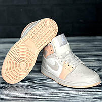 Модні кроссівки Nike Air Jordan 1 Retro жіночі. Класне жіноче взуття Найк Аір Джордан 1 Ретро., фото 9