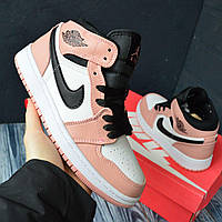 Розовые кроссовки Nike Air Jordan 1 Retro женские. Стильная женская обувь Найк Аир Джордан 1 Ретро.