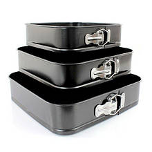 Набір роз'ємних форм для запікання UNIQUE UN-1704 квадратних з рифленим дном 3 шт