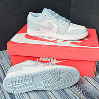 Низькі кроссівки жіночі Nike Air Jordan 1 Retro. Світло-блакитне взуття для дівчат Найк Аір Джордан 1., фото 7