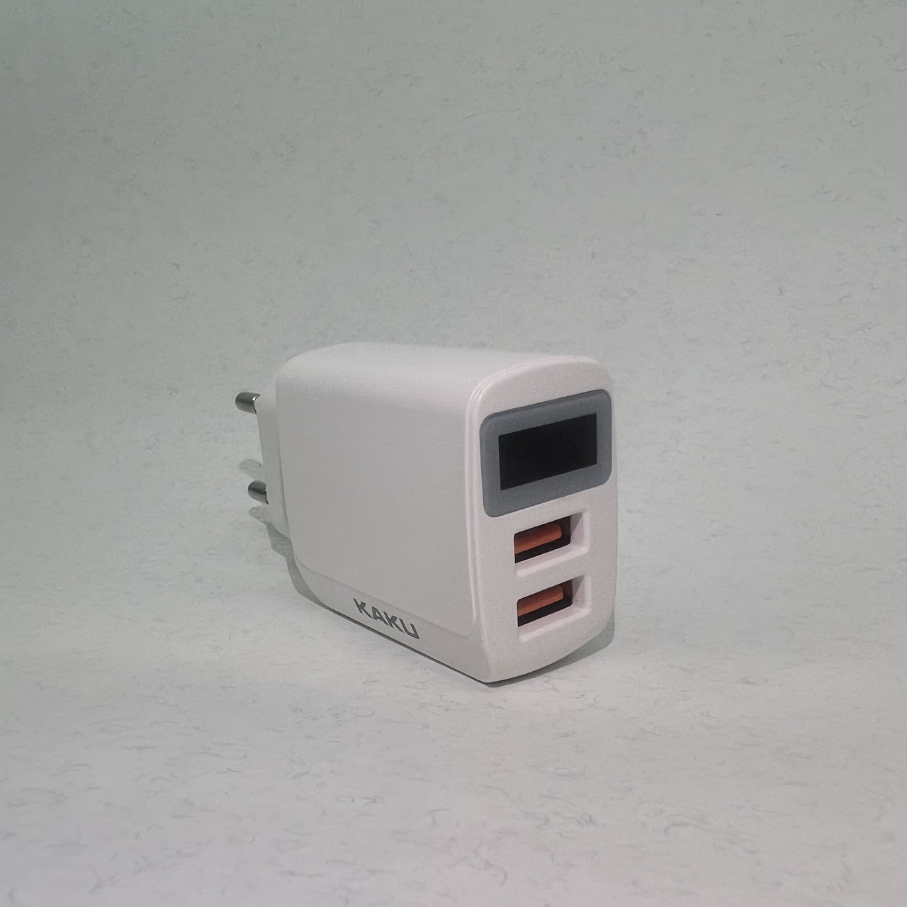 СЗП AC100-240V iKAKU KSC-180 CHUANGNENG, 2xUSB, 2.4 A, з цифровим дисплеєм, White, Box