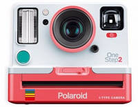 Фотоаппарат моментальной печати белый с кораловым корпусом Polaroid OneStep 2 i Type