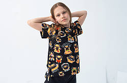 Чорна футболка дитяча з принтом веселих собачок р.104-170