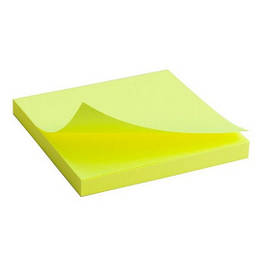 Папір для нотаток (стикери) фірми "Axent" 2414-11, 80 яскраво-жовтих аркушів, блок 75х75 мм.