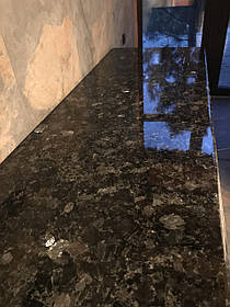 Підвіконня з лабрадориту