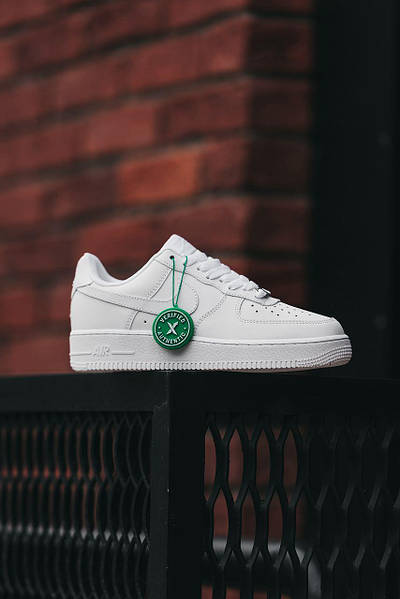 Nike air force 1 coke hot sale