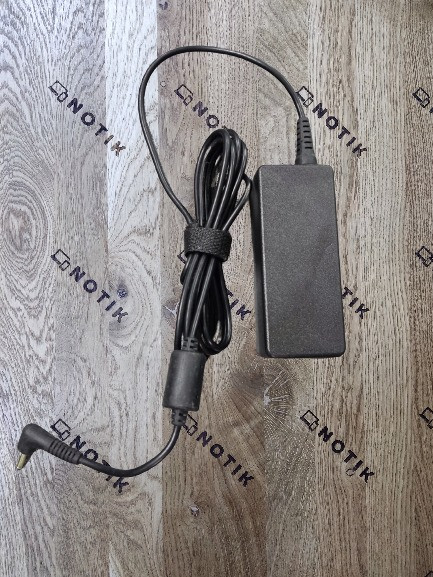 Блок живлення для ноутбука 40W 19V 2.1A 3.0x1.0mm (PA-1400-14) Б/В