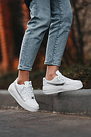 Білі кроссівки жіночі Nike Air Force. Кроссівки для дівчат Найк Аір Форс весна осінь., фото 7