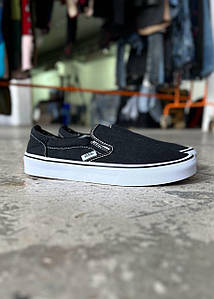 Жіночі Vans Classic Slip-On Black White 36-40