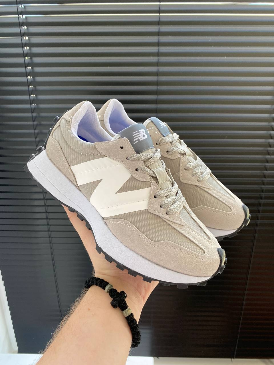 Купить Женские кроссовки New Balance 327 Ivory Grey / Нью Беленс 327 ...