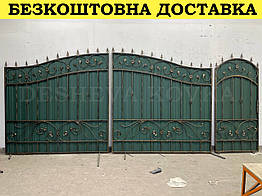 Ковані ворота з профнастилом та каліткою