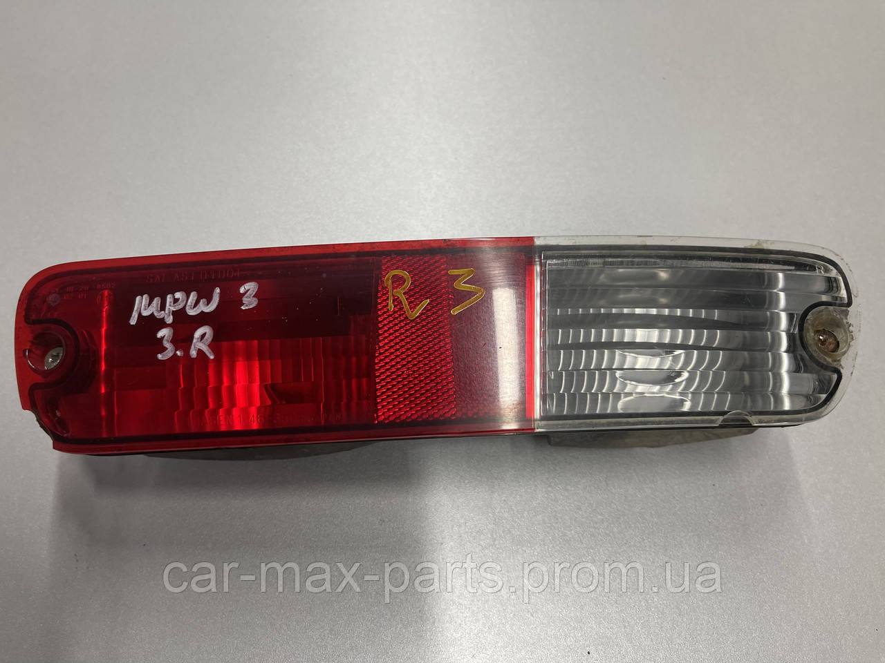 Ліхтар заднього бампера Правий Mitsubishi Pajero Wagon III 2000-2007 СКЛАД НА ФОТО, фото 1