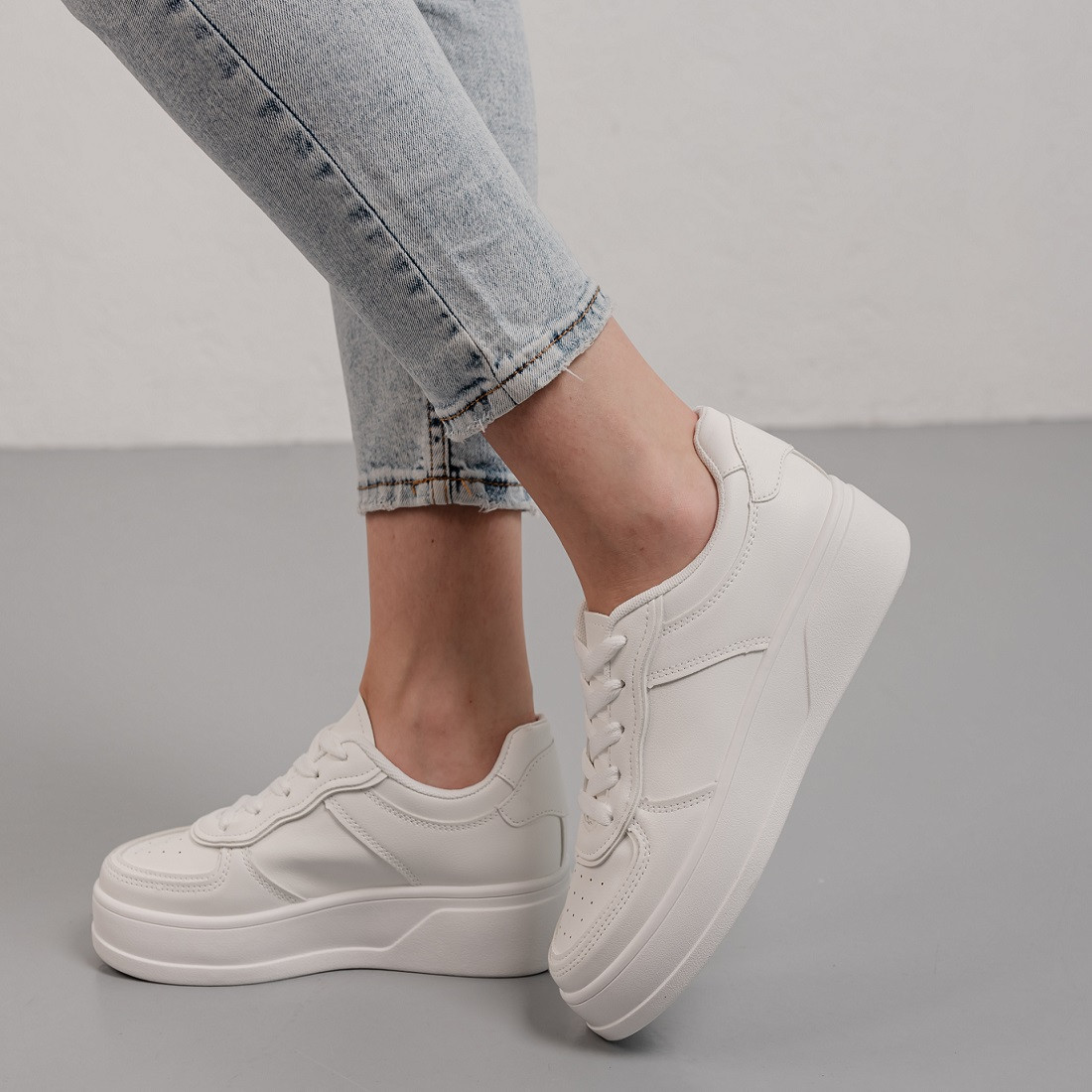 Кросівки жіночі Fashion Sheila 3933 37 розмір 24 см Білий код ID 4548301