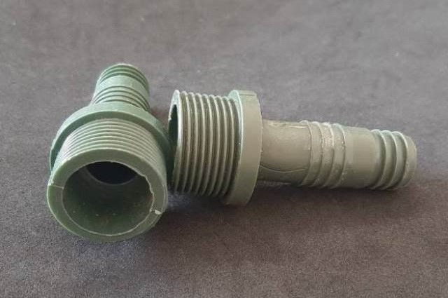 Штуцер різьблення 3/4"- шланг 3/8" короткий