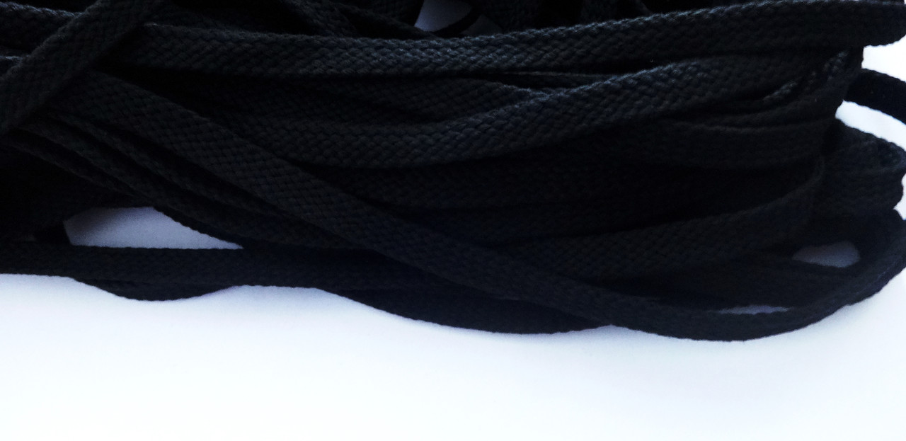 Шнур поліефірний 10 мм чорний для товстовок і худі, фото 1