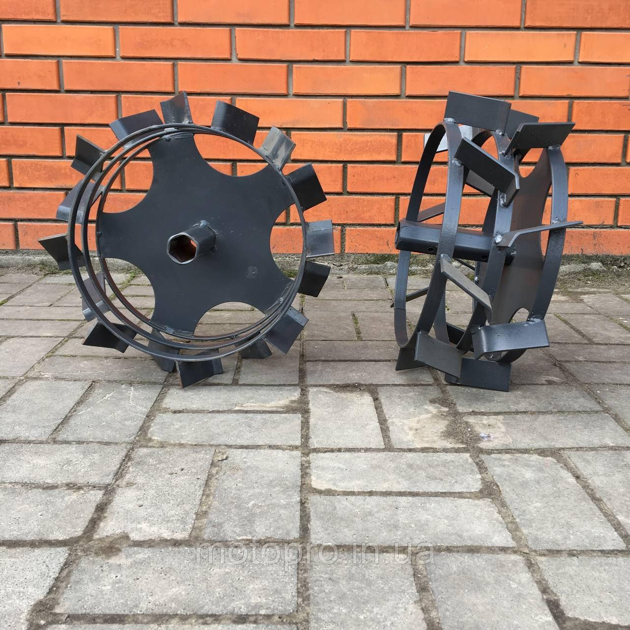 Колеса з ґрунтозачепами 400/160 (10*10) МБ З ПОЛУОня 32 мм, фото 1