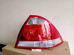 Ліхтар Nissan Almera Classic ліхтарі Ніссан Альмера Класик