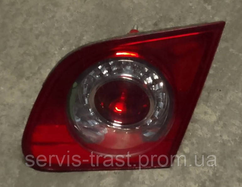 Задня фара Volkswagen Passat B6 права, фото 1