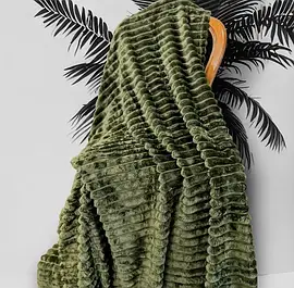 Пледи та покривала