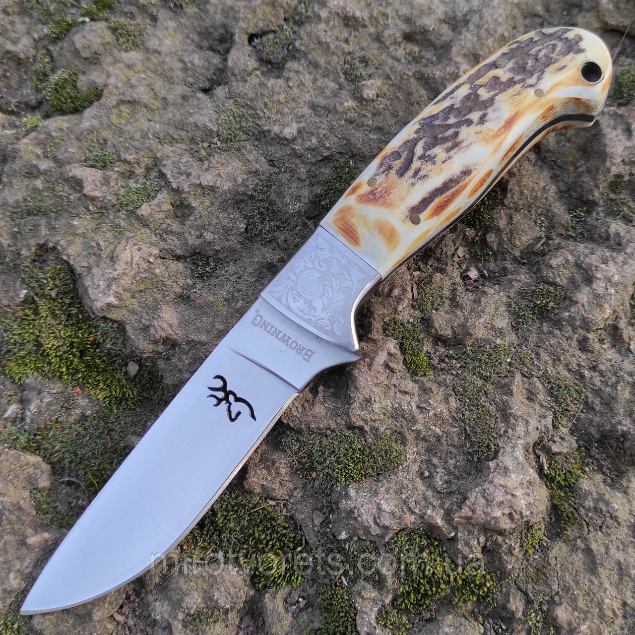 Ніж нескладний Browning фултанг, 440, руків'я ріг, с темляком