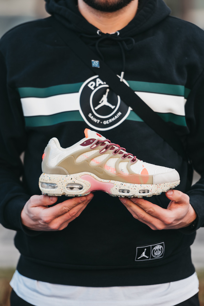Світле чоловіче взуття Nike Air Max TN Terrascape. Модні кросси для чоловіків Найк Аір Макс весна осінь., фото 1