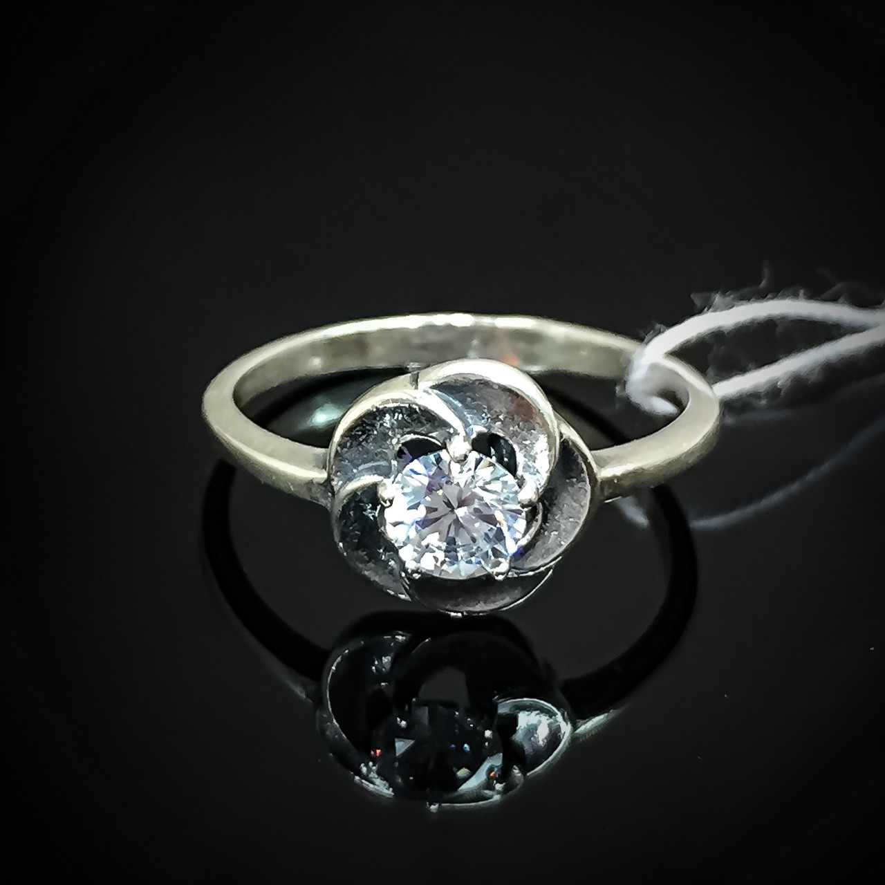 Срібне кільце Квітка з фіанітом