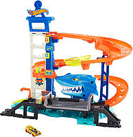 Игровой набор Трек Хот Вилс Побег от акулы Hot Wheels City Shark Escape Playset HDP06