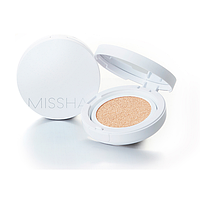 Кушон увлажняющий Missha Magic Cushion Moist Up SPF50+ PA+++ 21 тон Светлый беж 15 г