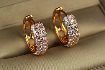 Сережки кільця Хuping Jewelry опуклі з камінням ззаду дірочки 1.8 см золотисті