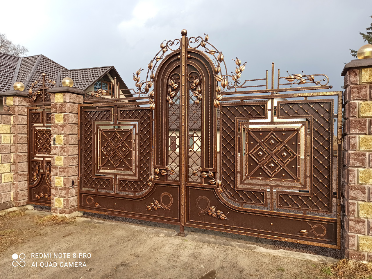 Ворота кованые Фортеця