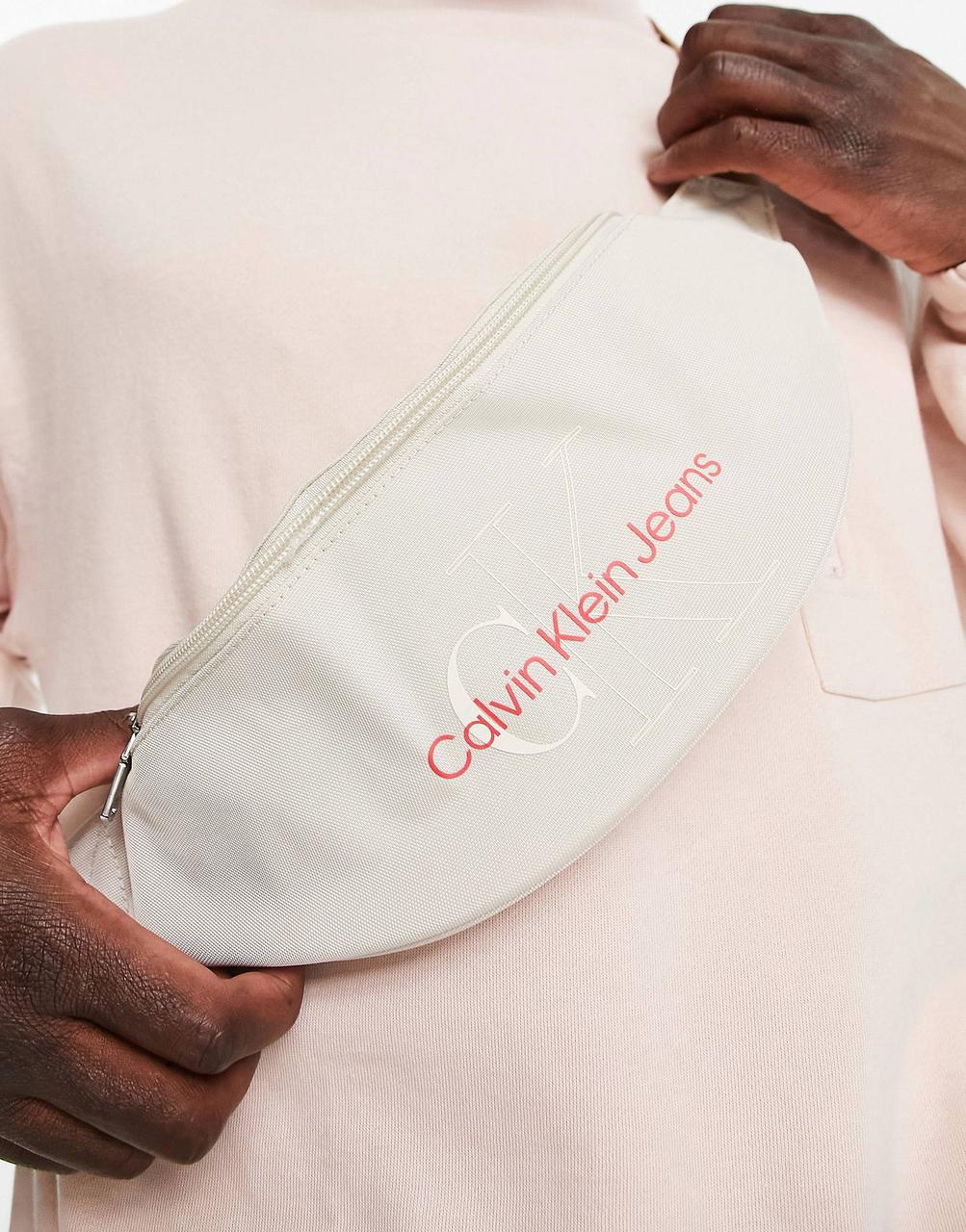 Поясна сумка від Calvin Klein оригінал