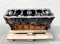 Блок двигателя Renault 7421048297 / Volvo 1002051