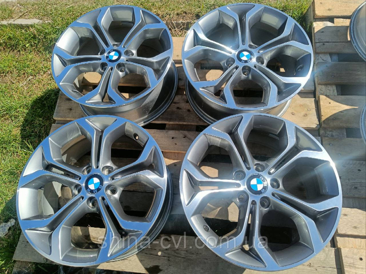 Диски 5.120 R18 8J ET43 DIA72.6 BMW X3 F25/X4 F26 STYLE 607