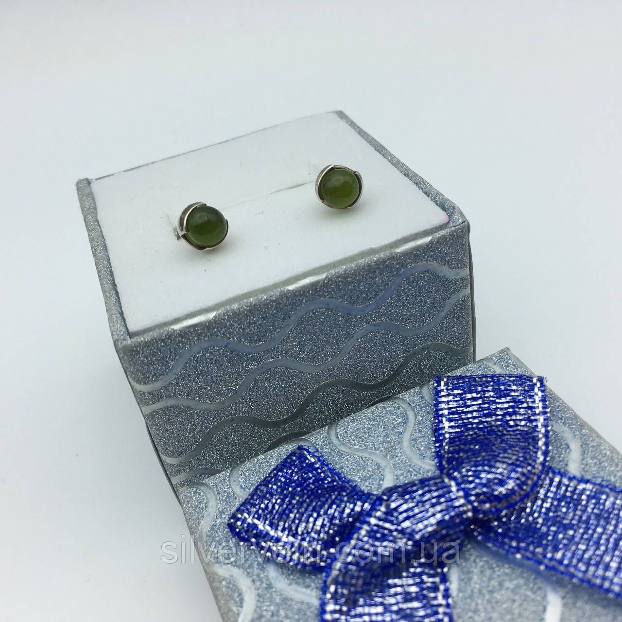 Срібні сережки — пусети Зелений улексит