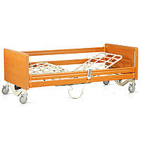 Кровать медицинская функциональная 91 TAMI передвижная с электроприводом для лежачих больных и инвалидов