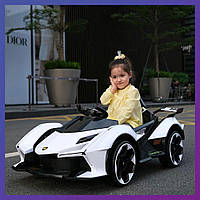Дитячий електромобіль на акумуляторі Lamborghini M 4865 з пультом радіокерування для дітей 3-8 років білий