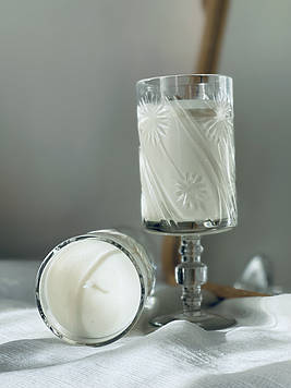 Соєва свічка в келиху Соєва свічка з ароматом шампанського Соєві свічки ручної роботи Ароматична свічка