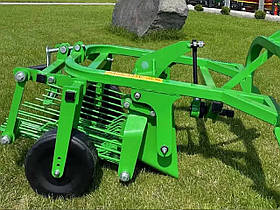 Картоплекопачка вібраційна однорядна Bomet Z655-1 на трактор - Картоплекопалка, копачка