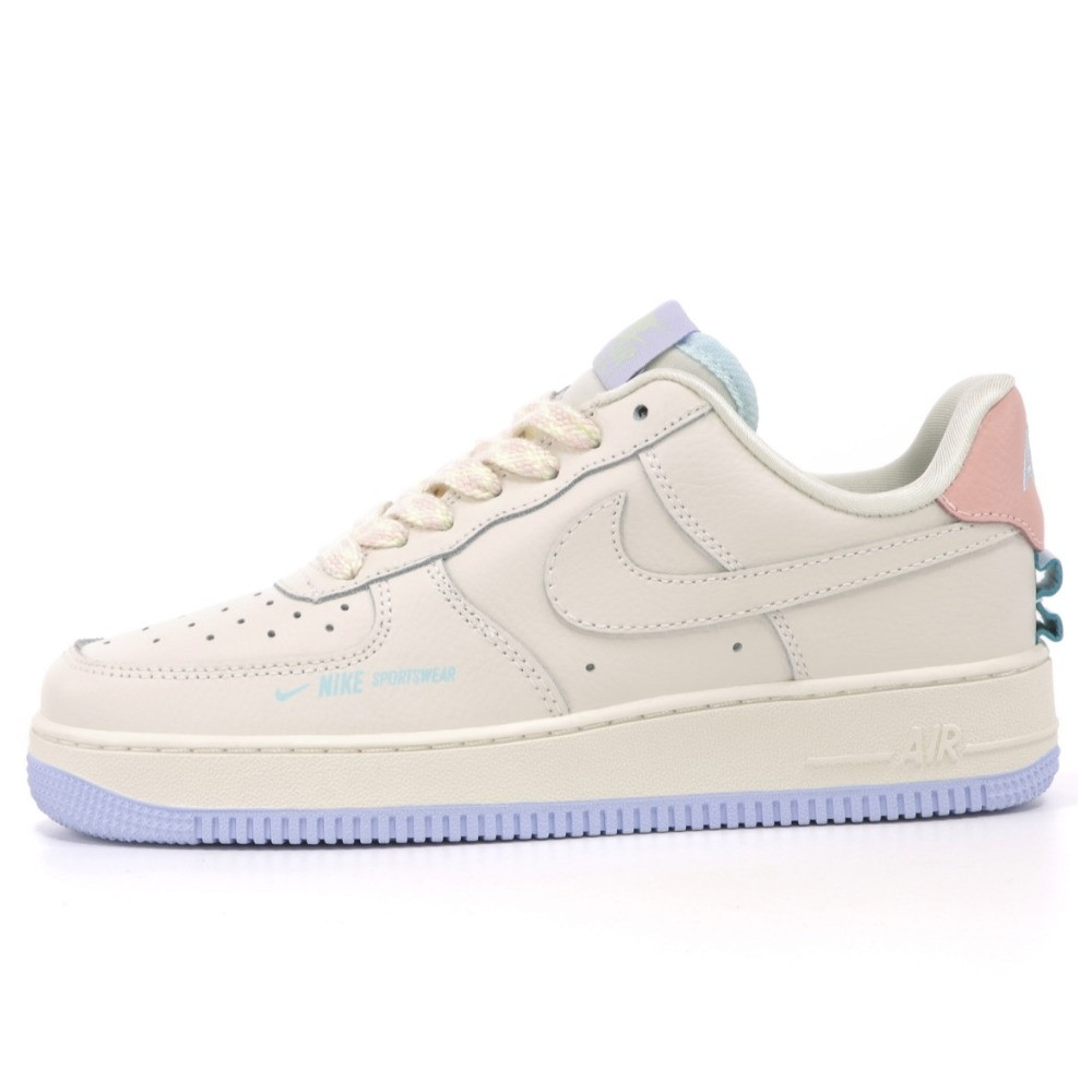 Жіночі кросівки Nike Air Force 1 '07, бежеві шкіряні кросівки найк аір форс 1 07 аїр, фото 1