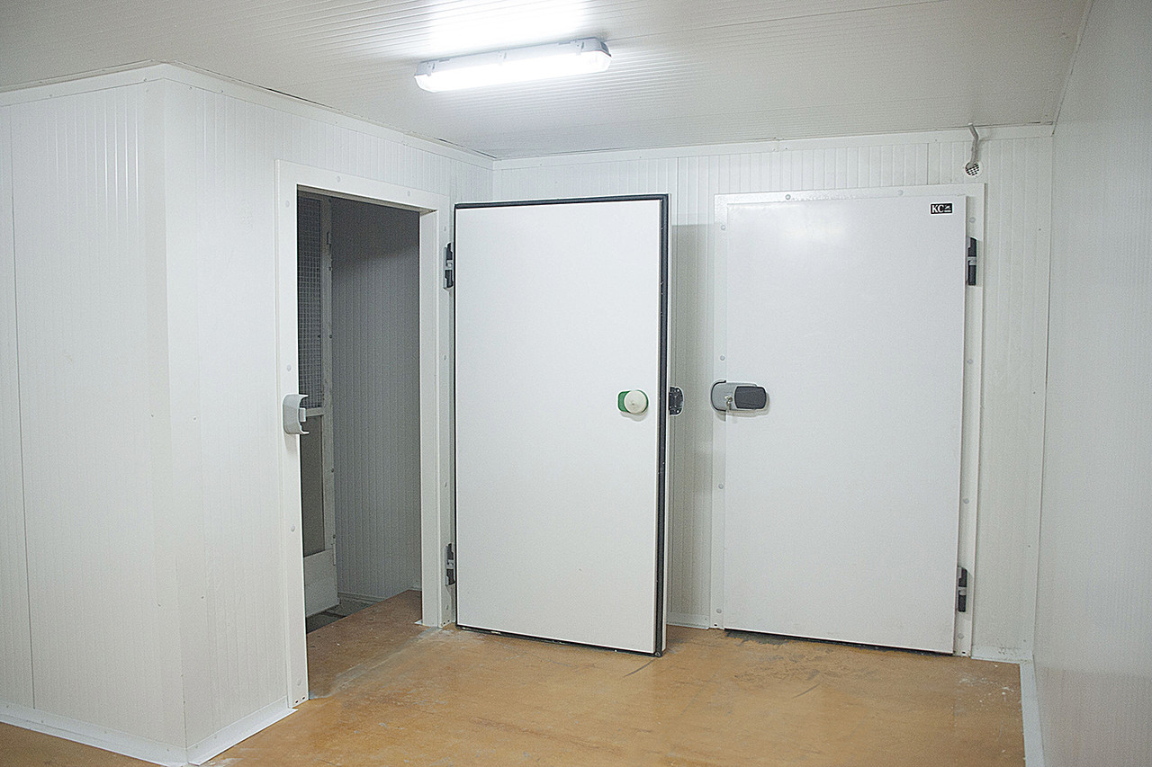 Монтаж дверей для холодильных камер - фото 5 - id-p1813067552