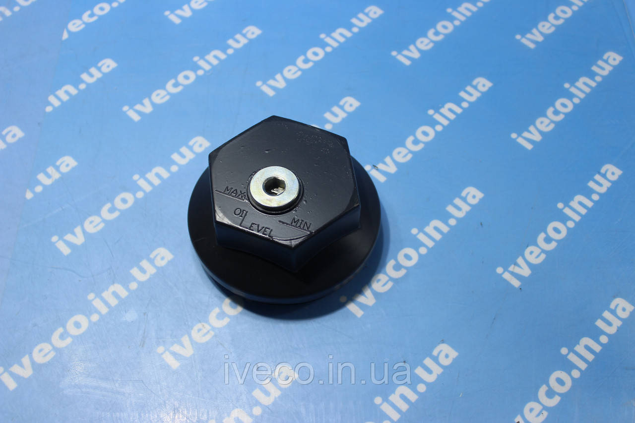 Кришка-ступи з корком Iveco Trakker Stralis EuroCargo EuroStar EuroTrakker 7184091 7182431