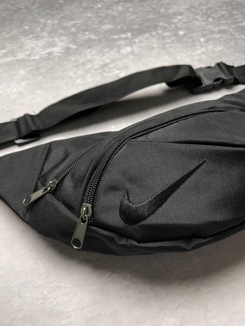 Бананка Nike чоловіча жіноча на пояс через плече чорна сумка поясна спортивна з 3 Відділеннями найк