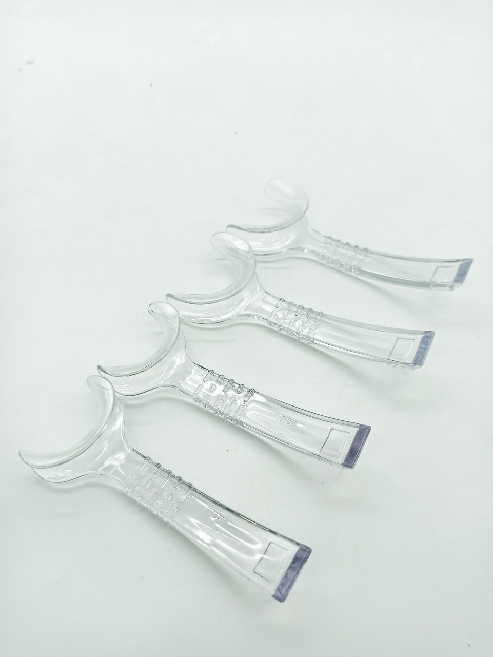 Набір ретракторів для губ прозорі