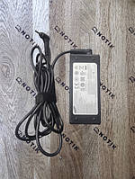 Адаптер живлення Samsung 19V 2.1A 40W 3.0x1.0 mm (PA-1400-96) Б/В, фото 2