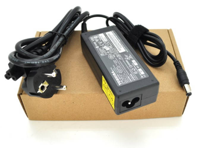 Блок питания Merlion для ноутбука Toshiba 15V 4A 60W 6.36х3.0мм + каб ...